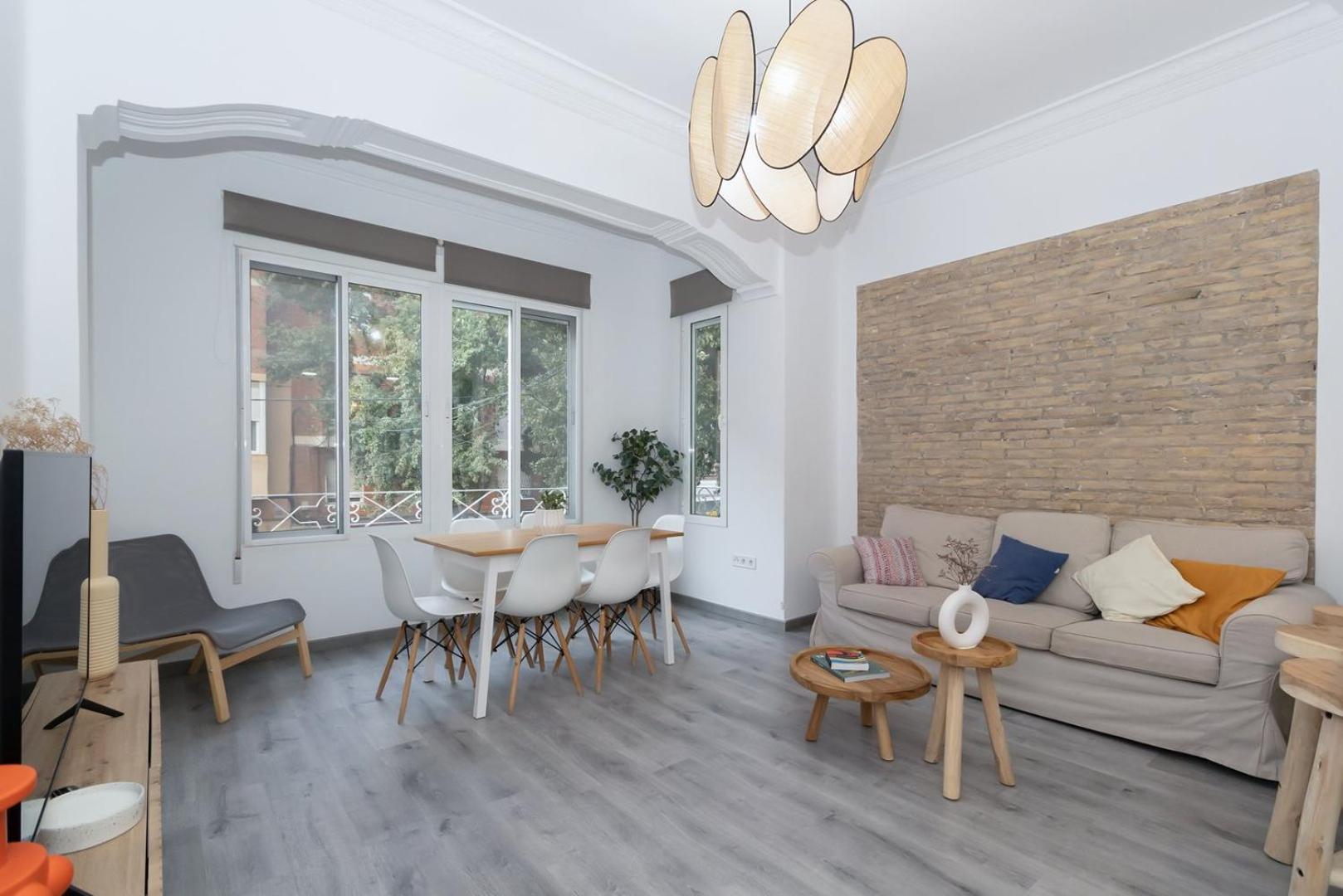Appartamento Guestready - El Cabanyal Hidden Oasis Valenza Esterno foto