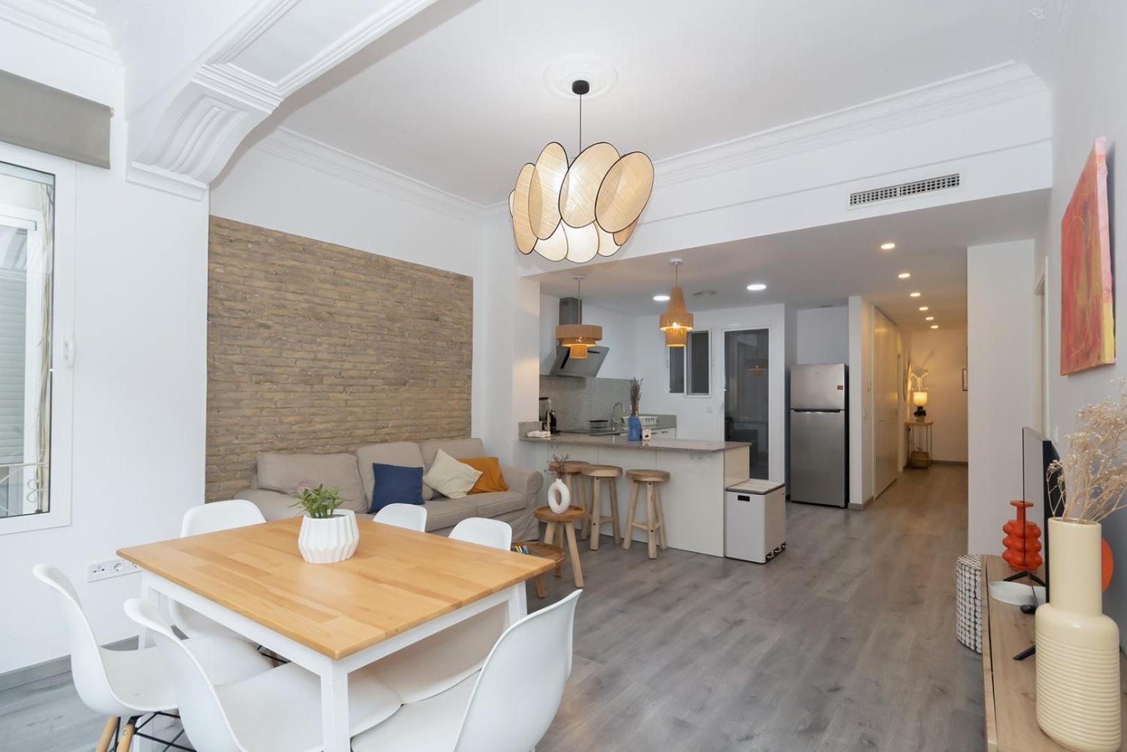 Appartamento Guestready - El Cabanyal Hidden Oasis Valenza Esterno foto